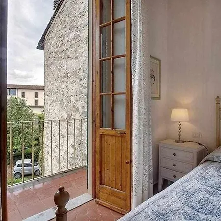 Apartamento Santa Croce Elegant With Garage Florença
