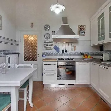 Daire Santa Croce Elegant With Garage