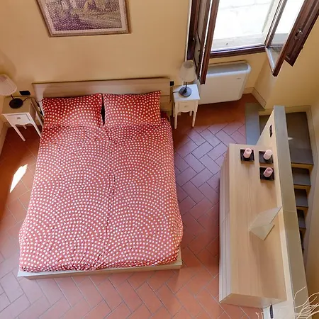 Santa Croce Elegant With Garage Apartamento